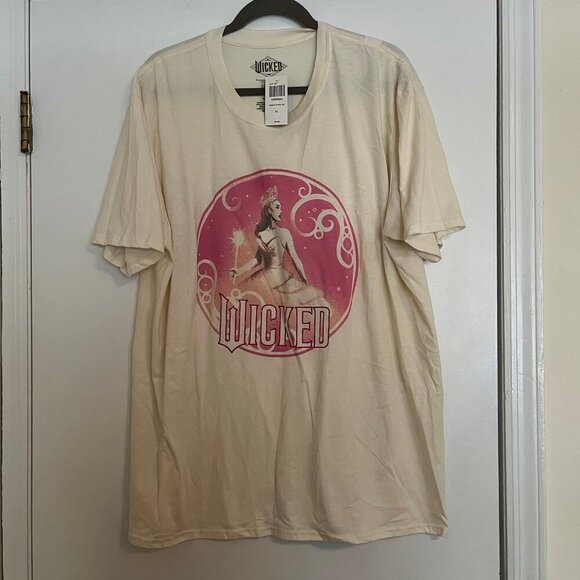 Wicked Glinda Ariana Grande Size XL Hot Topic Graphic Tee - Picture 1 of 5